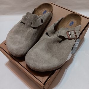 BIREKNSTOCK Boston Taupe Size 39 (US L8, M6) 0560773 Regular Fit Soft Footbed